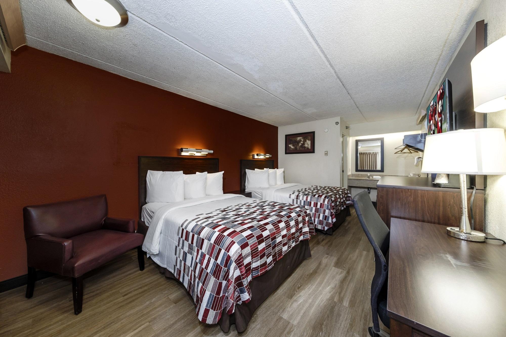 Red Roof Inn Tampa - Brandon Extérieur photo